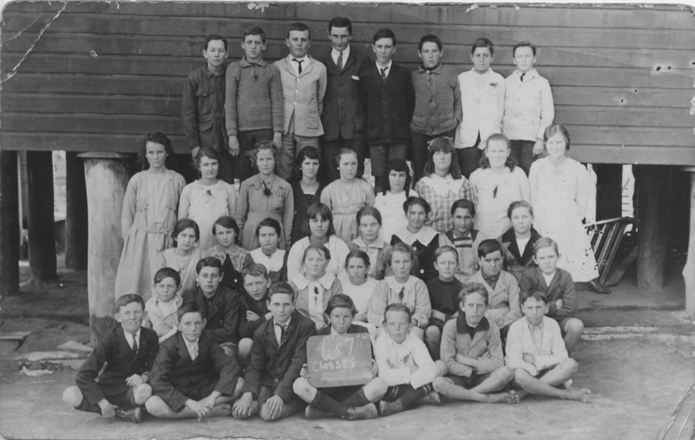 Pupils of 6th and 7th Class at Coffs Harbour Public School, 1921