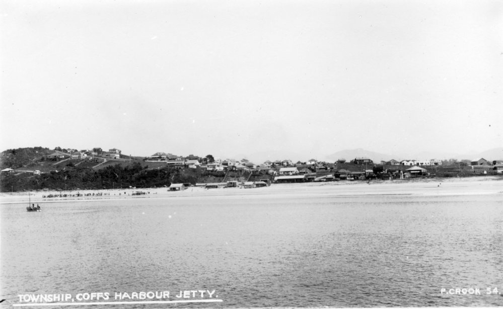 Looking towards Jetty Beach and Beacon Hill, August 1928