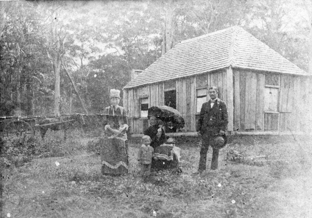 Wilhelm Neuhaus and family, c. 1895