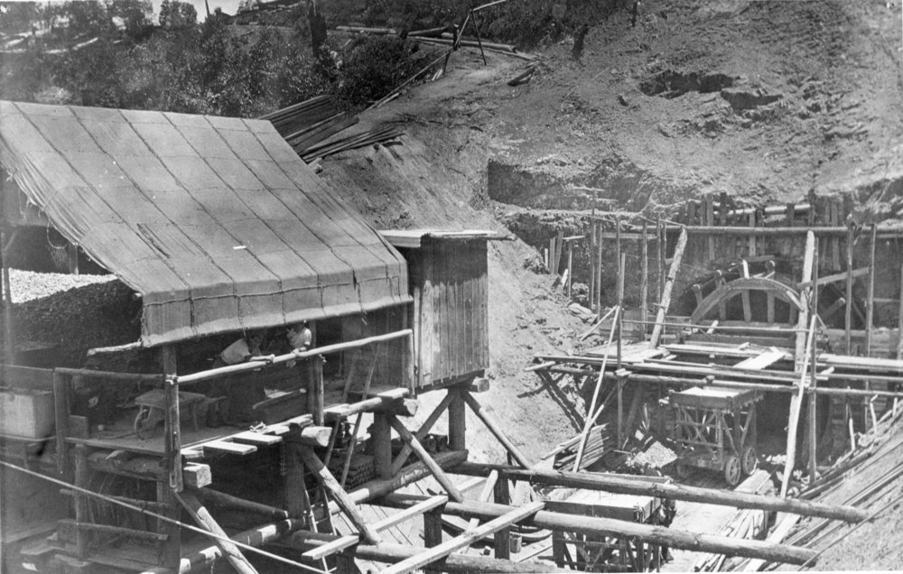 Red Hill tunnels railway construction, 1920s