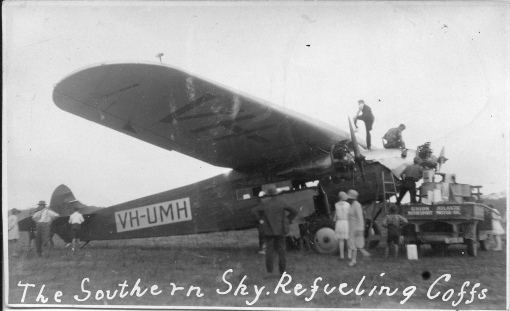 The aeroplane 'Southern Sky' refuelling at Coffs Harbour, January 1930
