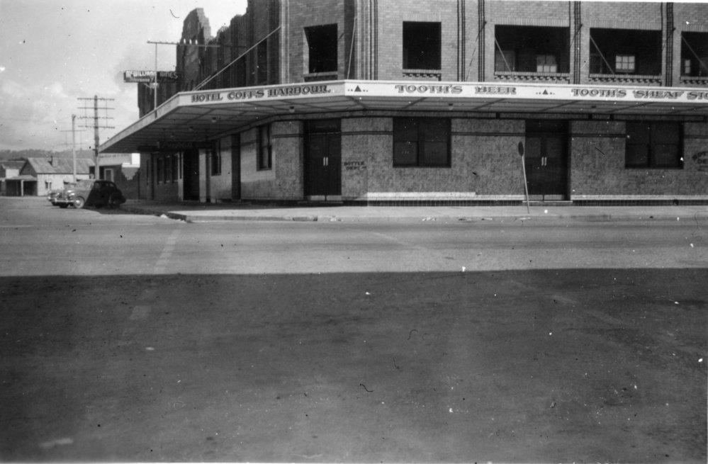 Hotel Coffs Harbour, 25 December 1952 