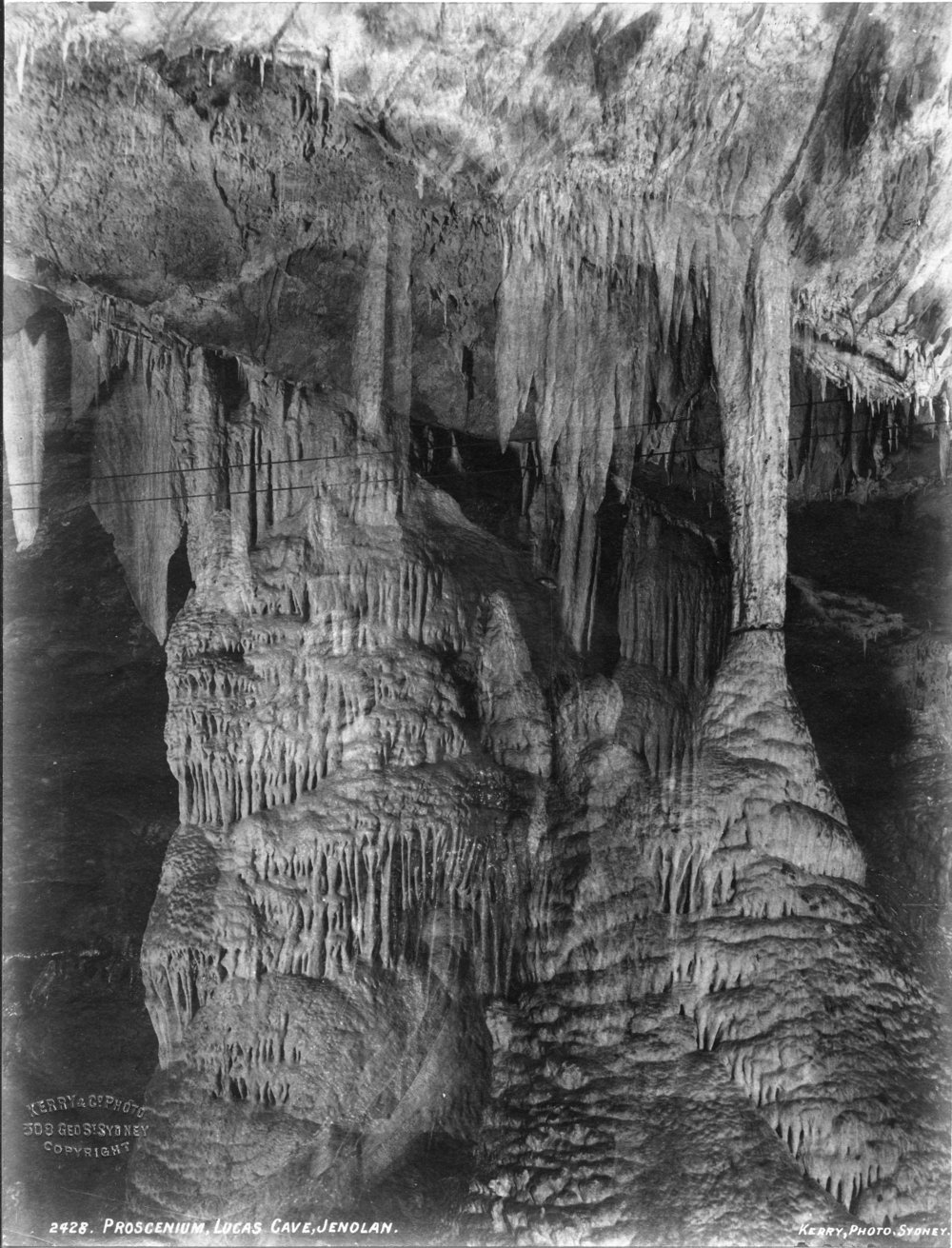 Proscenium in Lucas Cave at the Jenolan Caves, 1905 