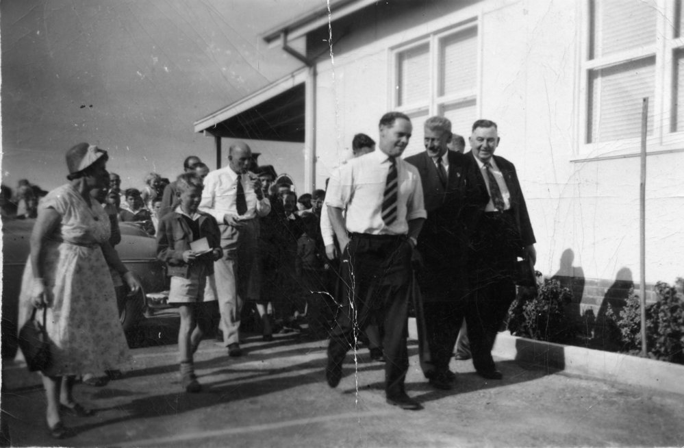 Douglas Bader's visit to Coffs Harbour, 30 October 1956 