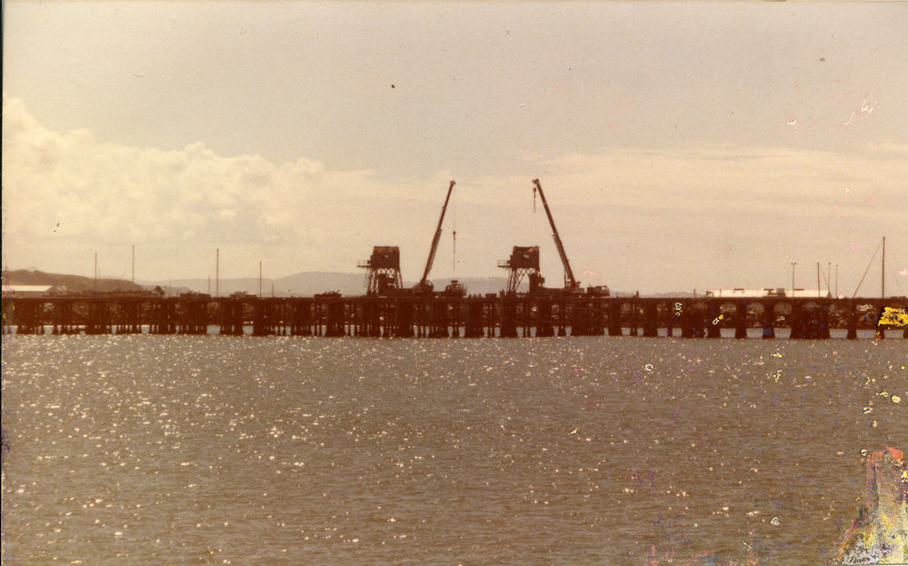 Dismantling of the Stothert and Pitt cranes on the Jetty, 13 April 1984 