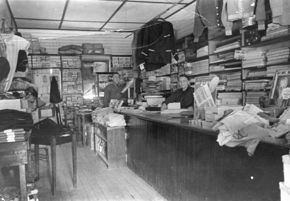 Bray's Store on High Street, c.1930