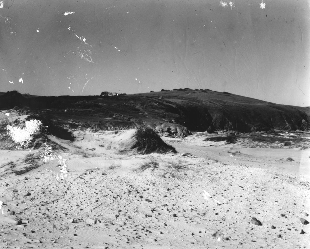 Aboriginal midden on Look-At-Me-Now Headland, 1967