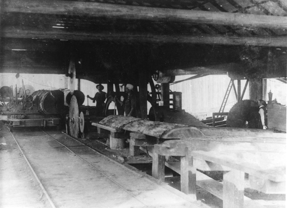 Interior of Nondaville Mill at Boambee, c.1915