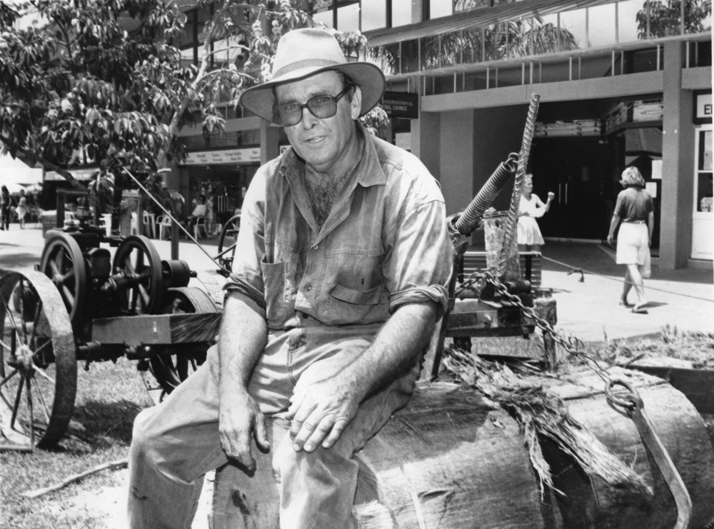 Doug Hoschke at Coffs Harbour Mall, c. 1995 