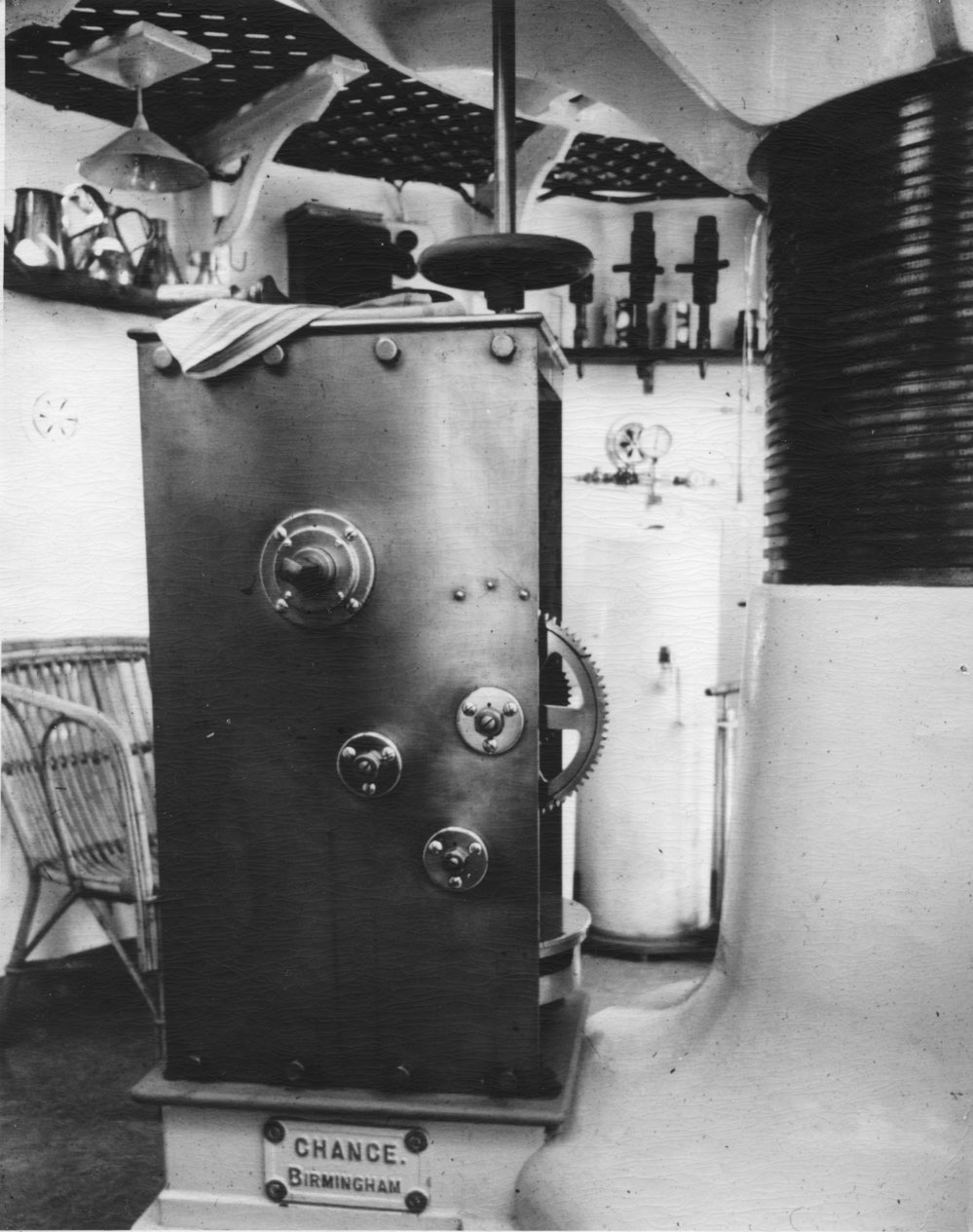 Clockwork mechanism inside the Lighthouse, 1930