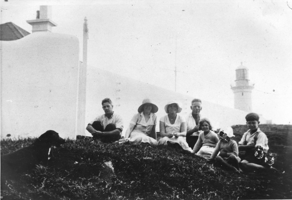 South Solitary Island Lightkeepers and families, c.1935 