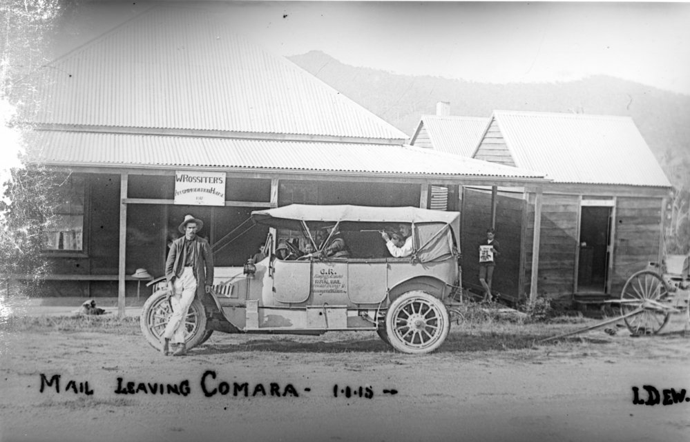 Royal Mail leaving W. Rossiter's Accommodation House, 1 January 1918 