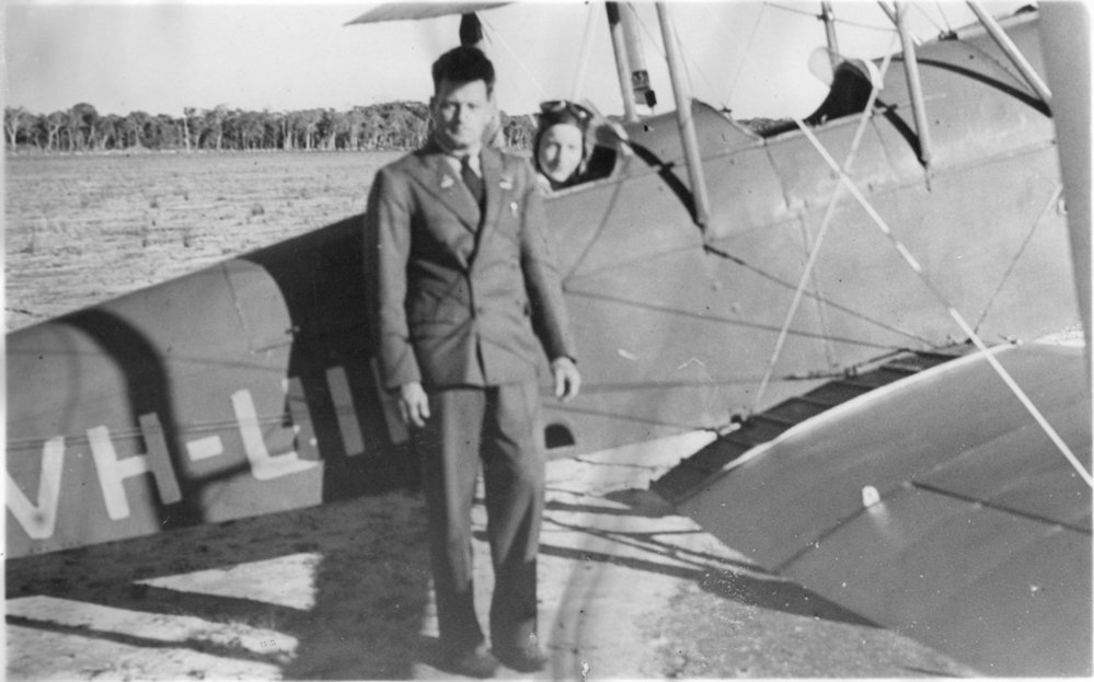 Flight Instructor Ben Goodson with pupil Sandy Cox ready to fly at Coffs Harbour Aerodrome, 1937