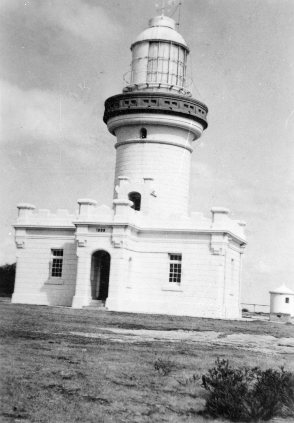 Point Perpendicular Lighthouse, 1945