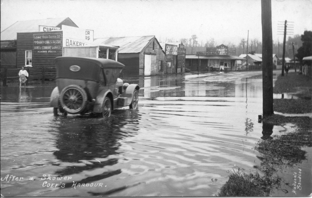 West High and Lyster Streets flooded after rain, c.1922