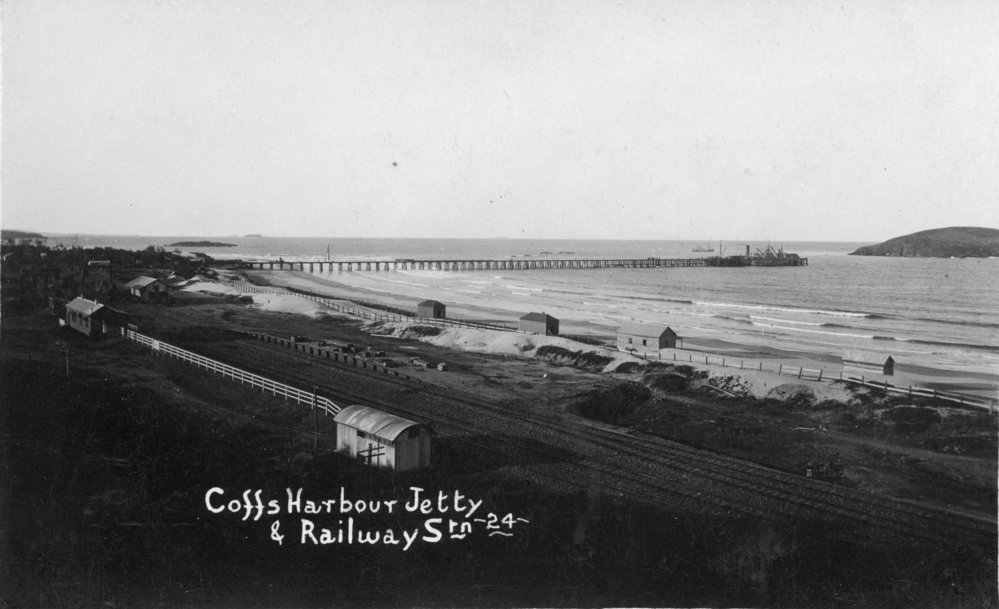 Coffs Jetty and Railway Station, c.1915