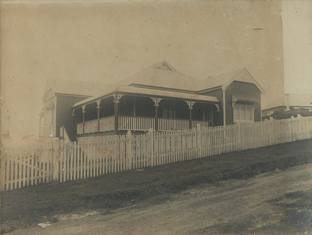 Walter Moore's home at 166 Edinburgh Street, c.1910