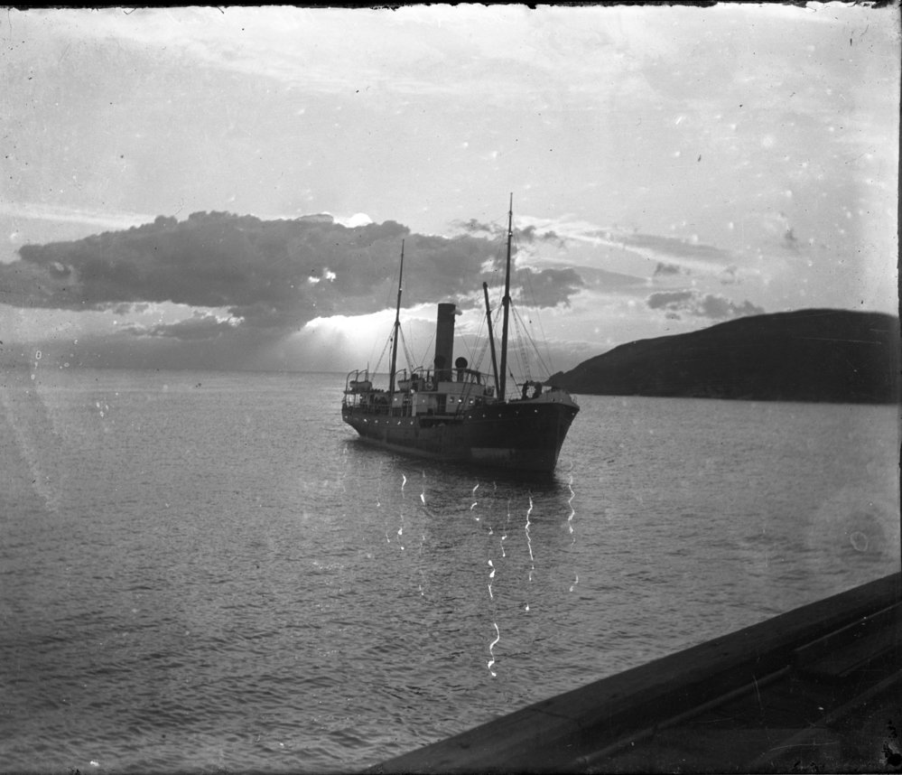 The Cavanba off Muttonbird Island 