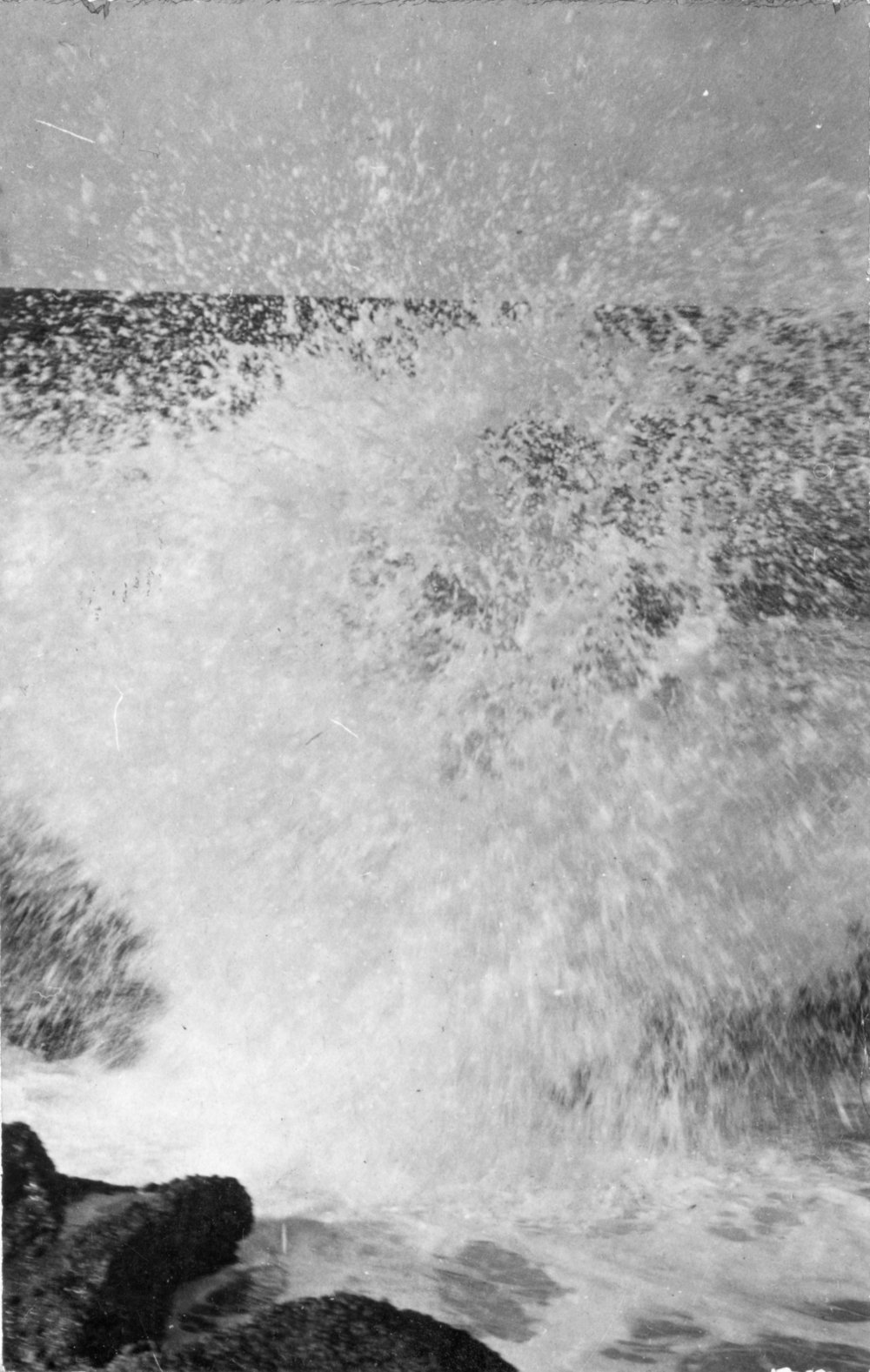 Breaking waves, c.1912