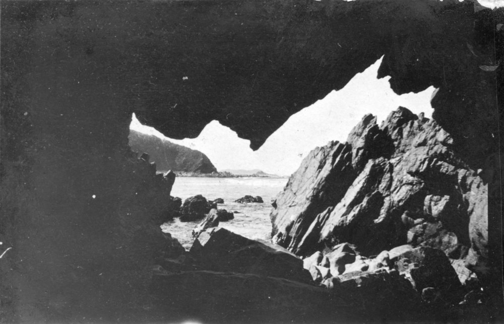 Cave in the southern headland at Diggers Beach, c.1912
