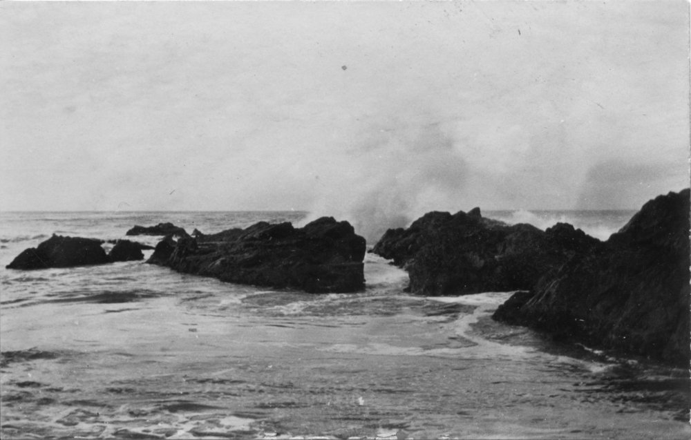Waves breaking on rocks, c.1912