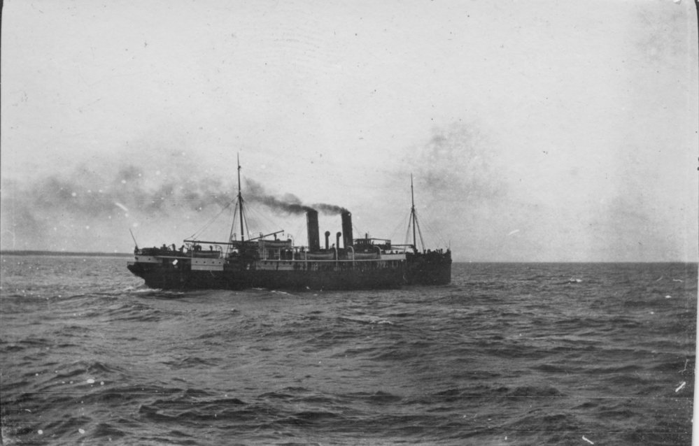 A ship departs from the Byron Bay Jetty, c.1912
