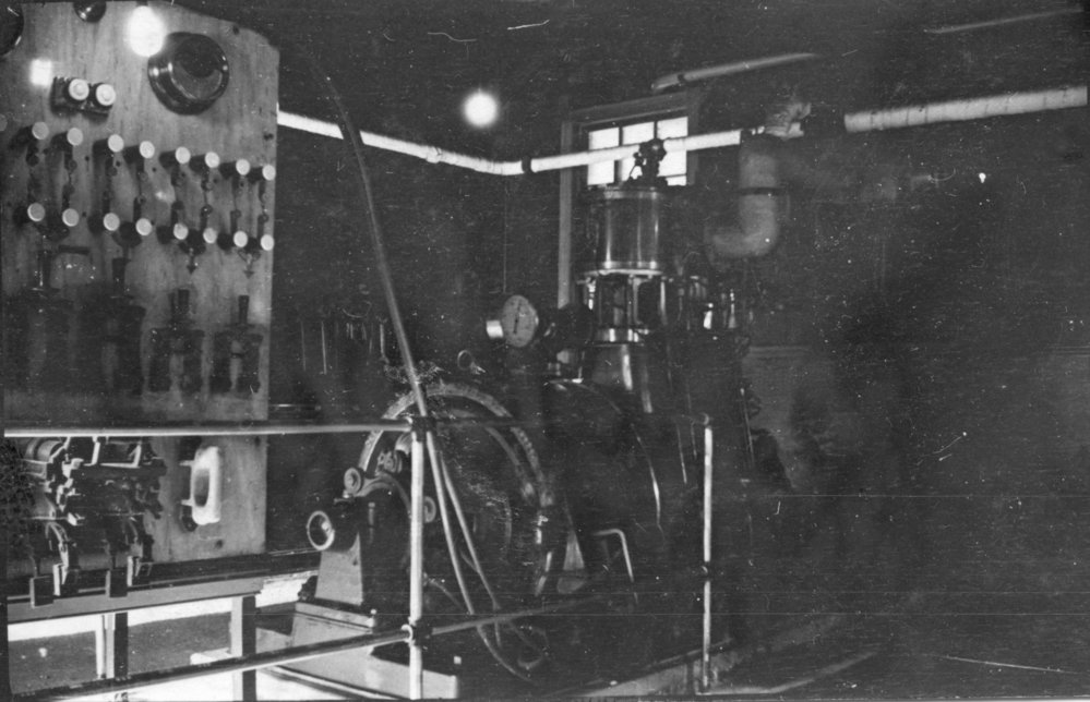 Power generator, c.1912