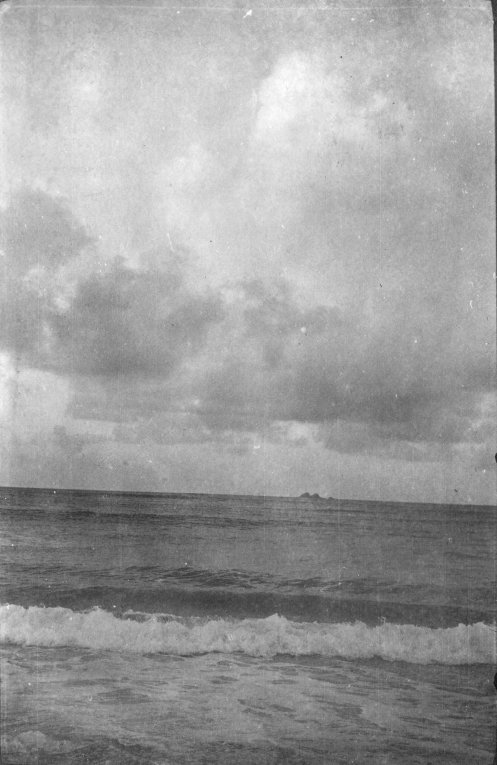 North coast surf scene, c.1912