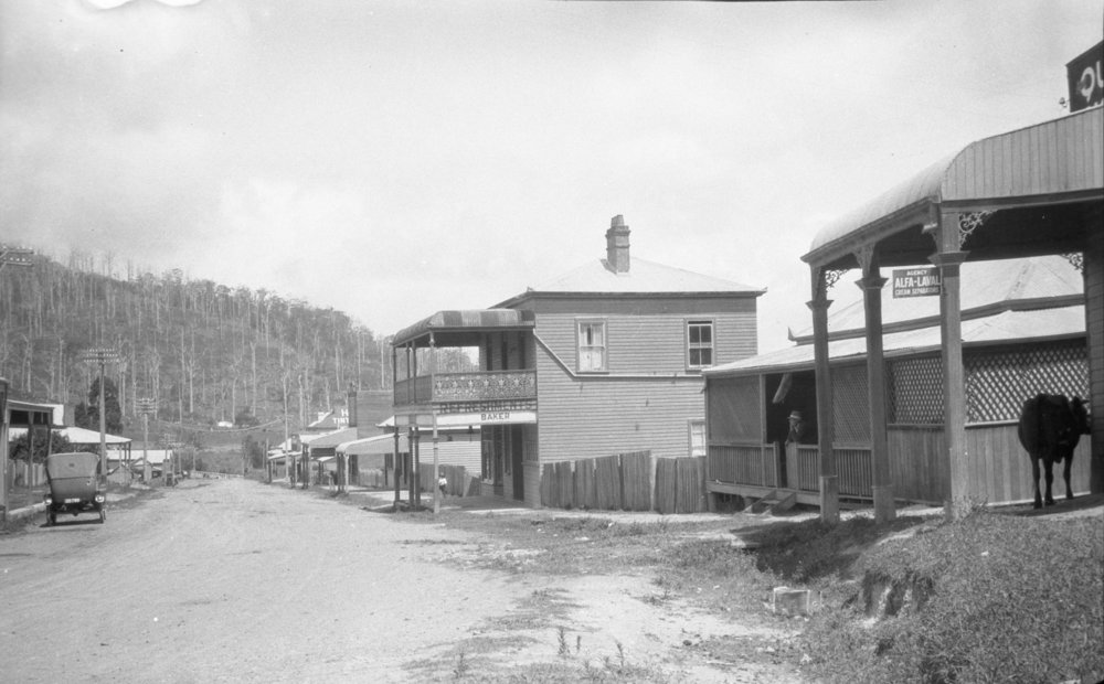 Looking east down Coramba's Gale Street towards Coramba Bridge, 24 January 1925