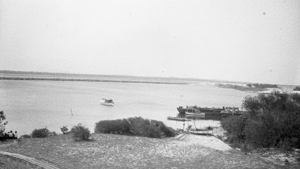 View of the Hastings River, c.1925