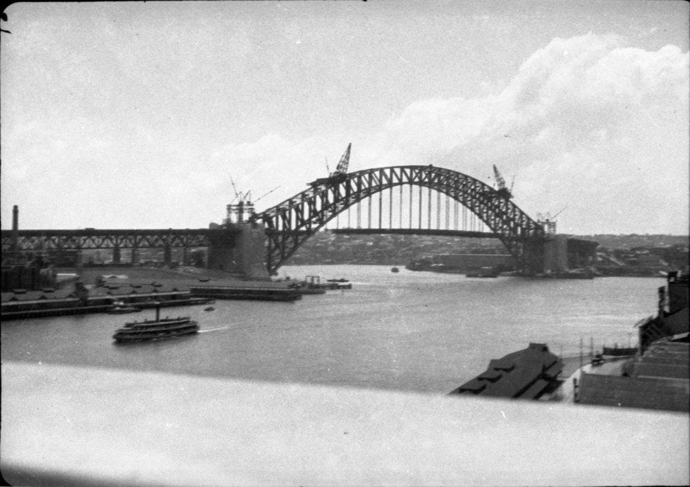 Sydney Harbour Bridge under construction, c. 1930