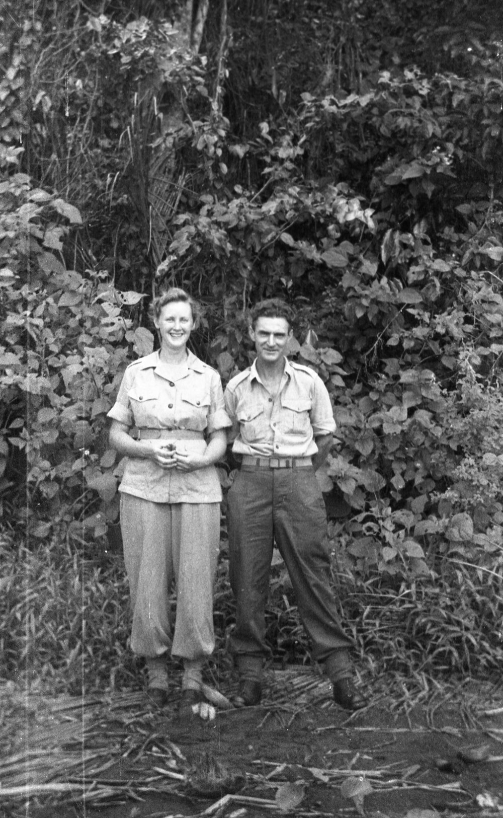 Leonard Black and RAAF Nurse, c.1944
