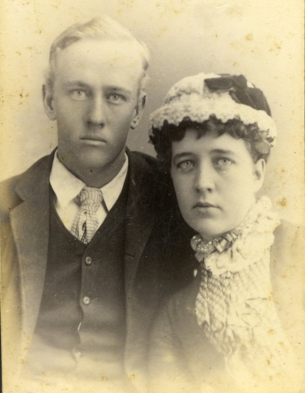 Portrait of a man and a woman, c. 1900
