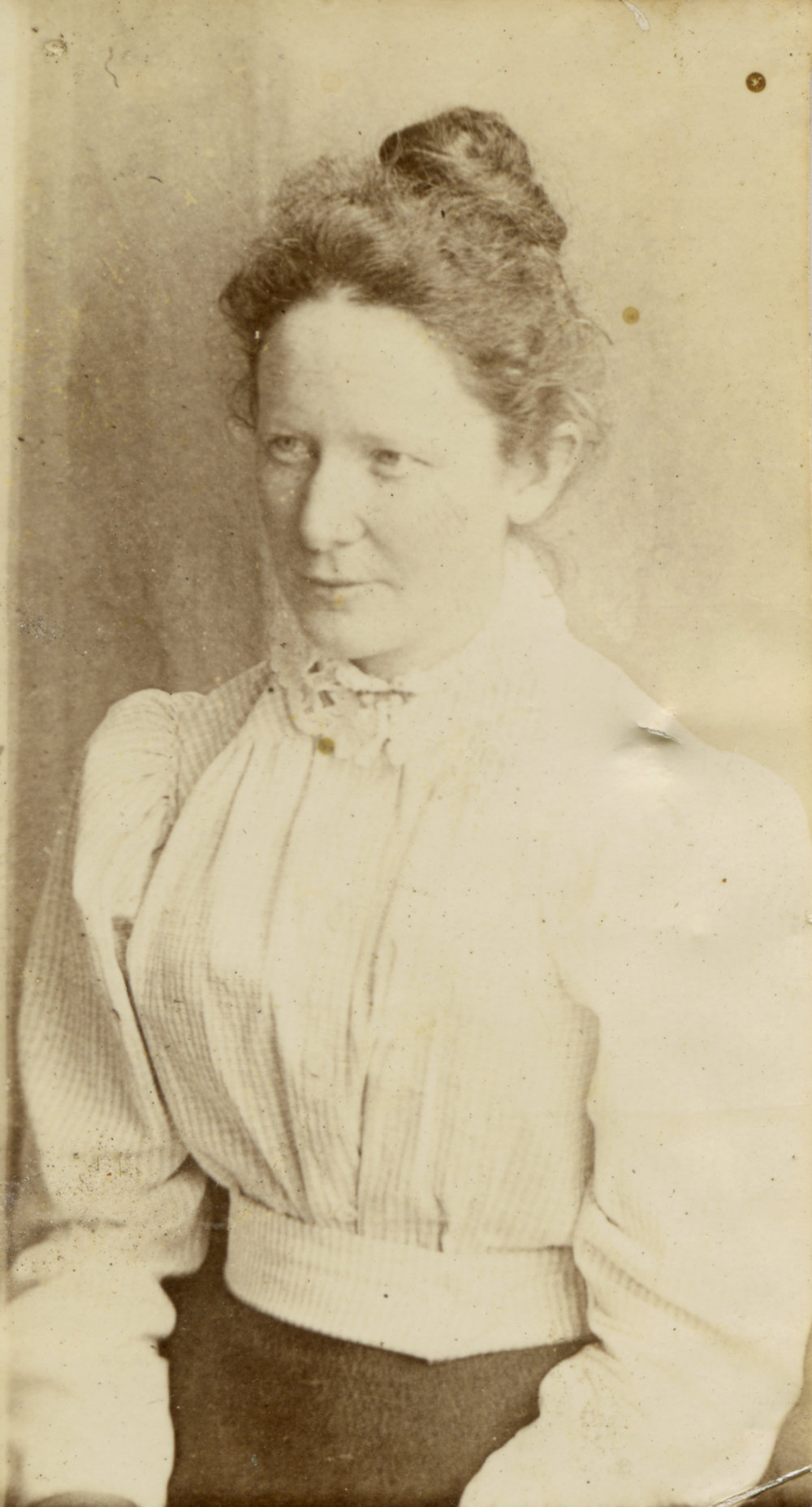 Portrait of a woman, c.1900