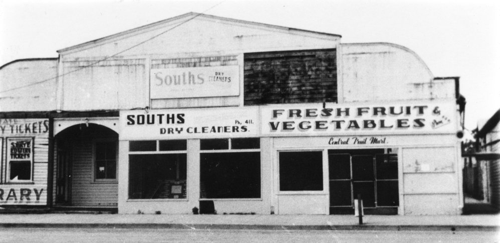 The High Street frontage of the School of Arts, 1952-1953