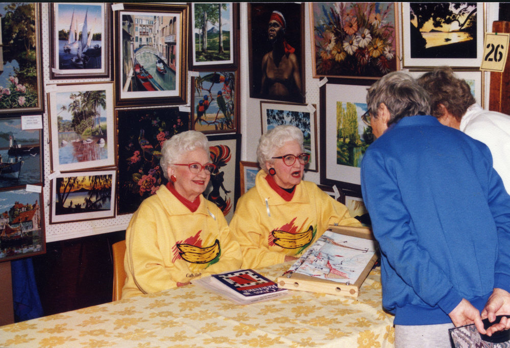 Adelie and Toni at Sawtell Art Gallery 