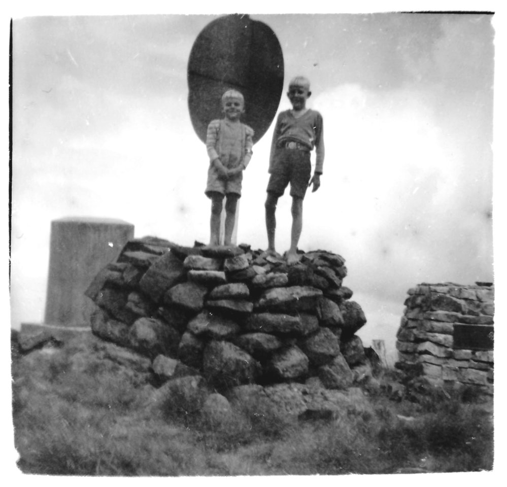 Hugh and Robert Nicol at Point Lookout in New England National Park, late 1940s 