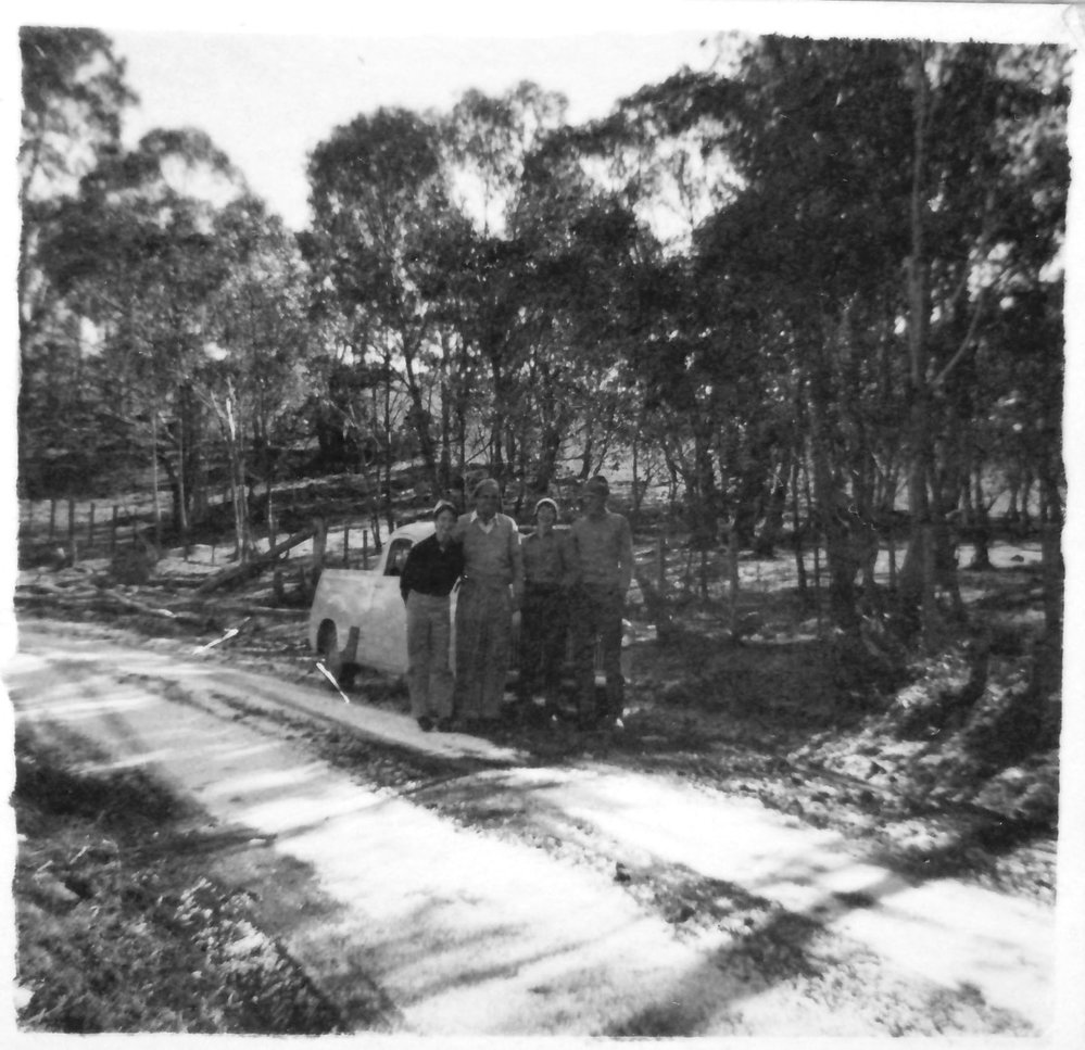 David and Betty Nicol with friends Mollie and Bert Clarke, 1940s 