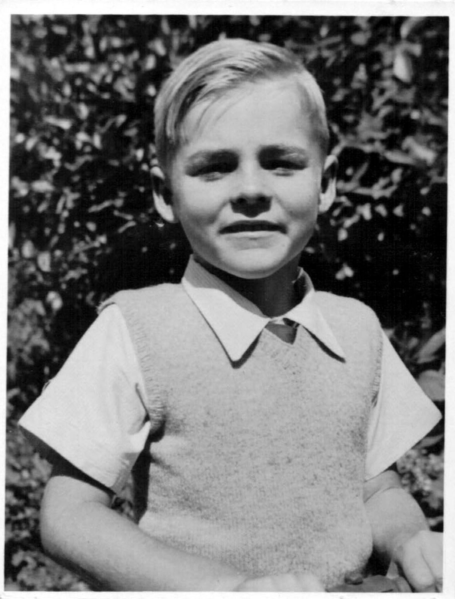 Hugh Nicol at Solitary Street, 1940s 