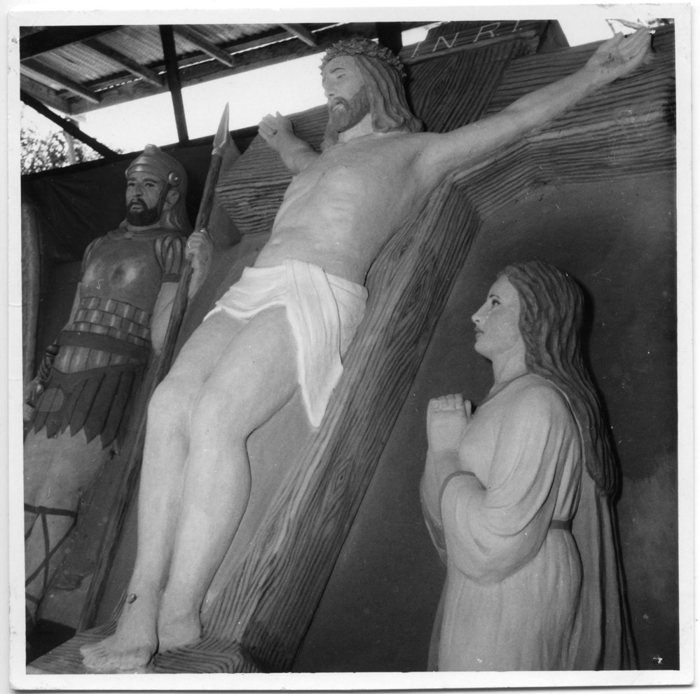 The Crucifixion sand model at Sawtell Reserve, 1962