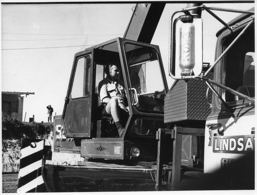 Start of the excavation for the new Sawtell Surf Clubhouse, 1982 