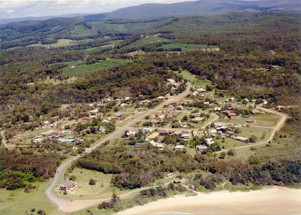 Aerial view of Mullaway, 1992-1994