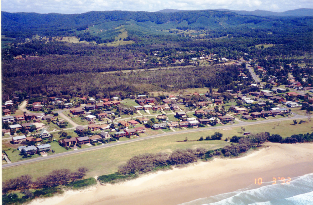 Aerial view of Sandy Beach looking westwards, 10 March 1992 
