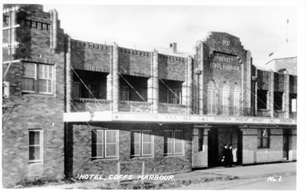 Hotel Coffs Harbour, 1940s