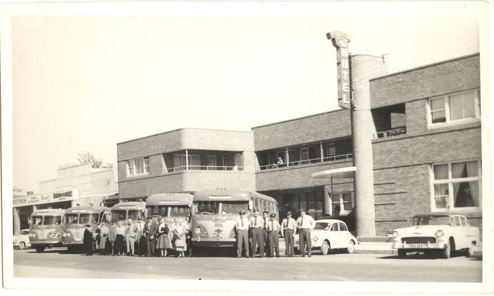 Buses Outside the Plantation Hotel, 1950s