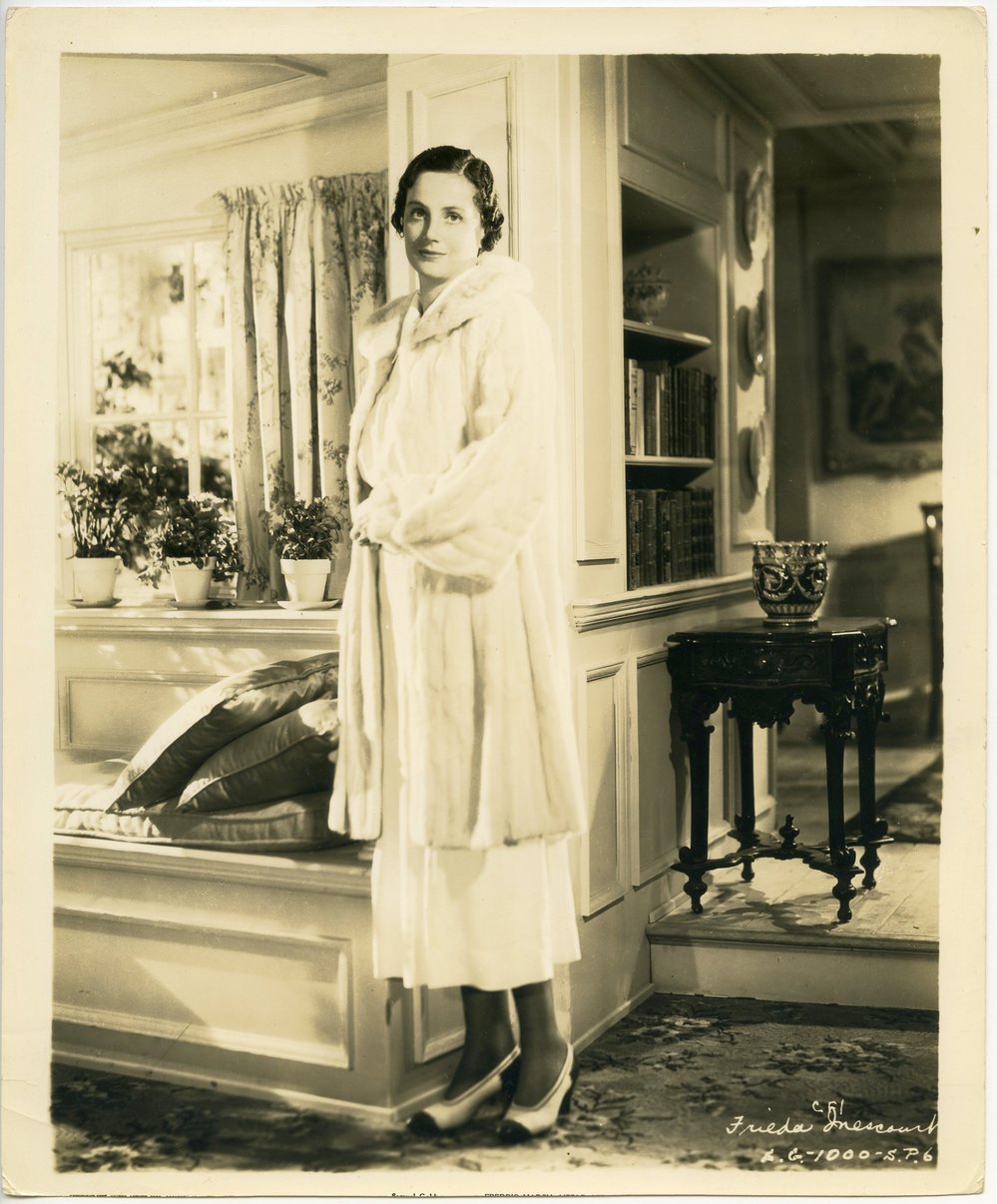 Frieda Inescort lobby card