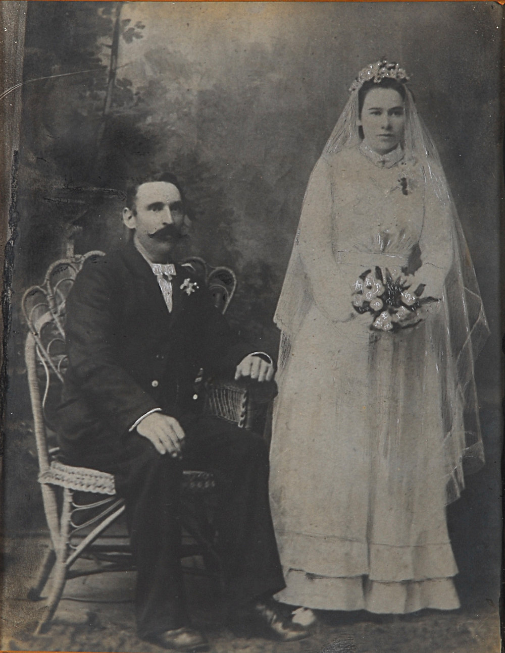 Wedding portrait of Alexander Porter &amp; Jessie Herd, 1902