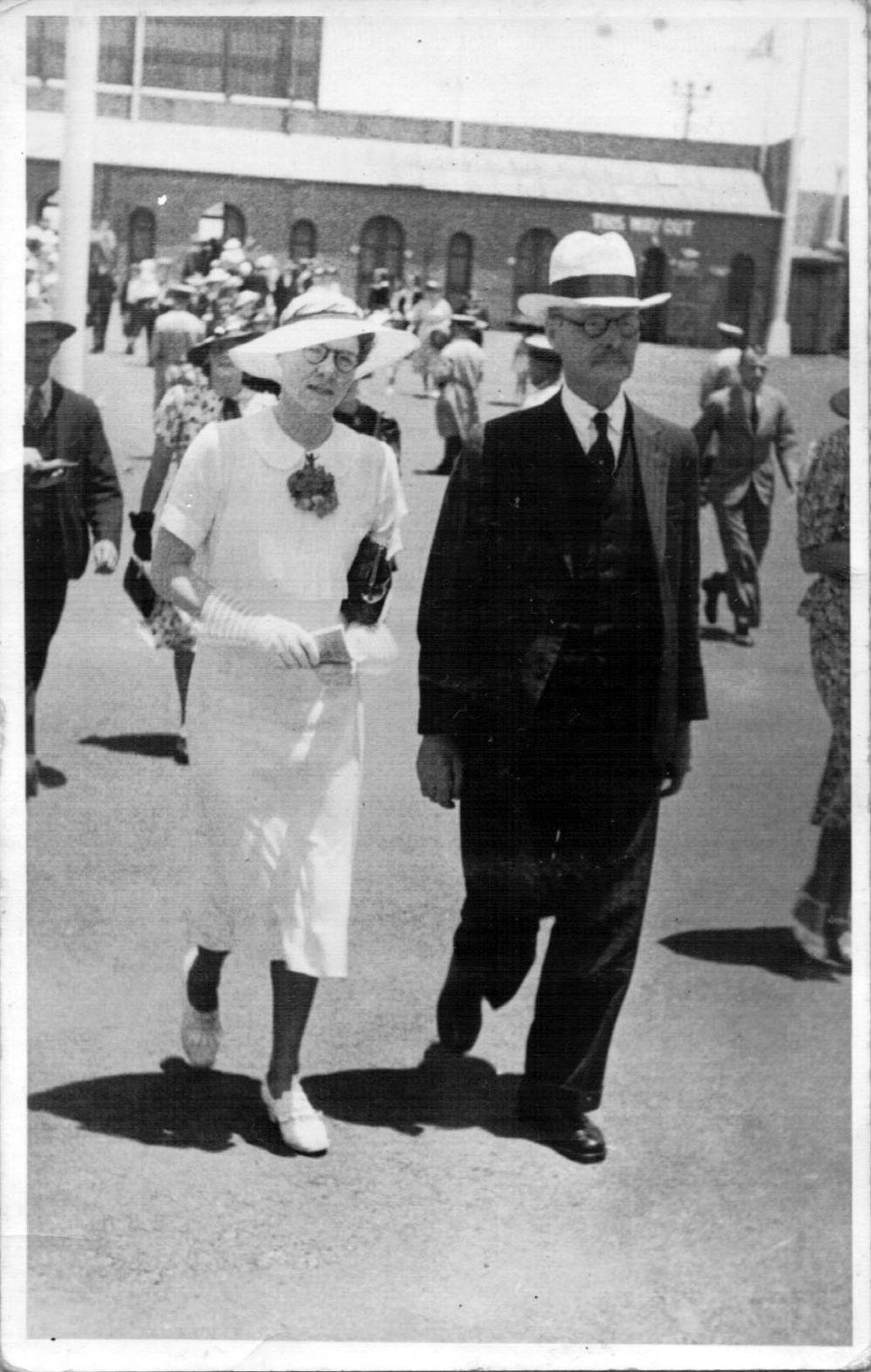 Betty Nicol with her father Patrick Singer Fowler at the Royal Sydney Show, 1930s 