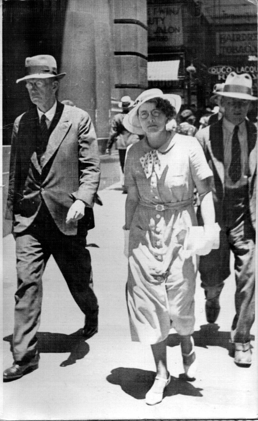 Betty Nicol with her father Patrick Singer Fowler, late 1920s 