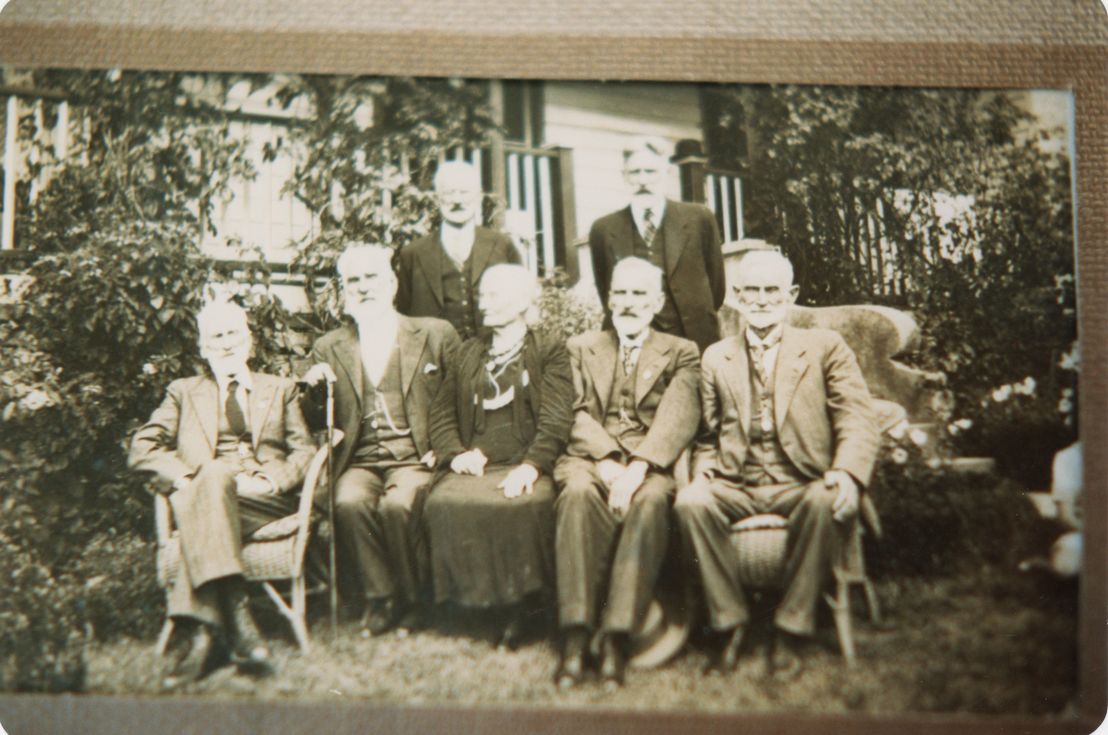 Mr Lyon (father of Preston) with his brothers and sister.